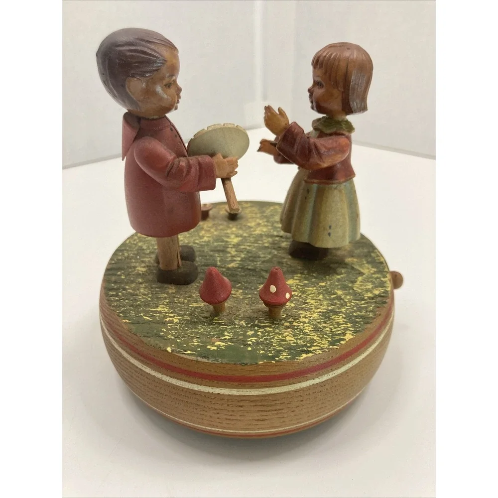 Rare ANRI Reuge Vtg Swiss Music Box Boy & Girl Happy Birthday Mushrooms Working!